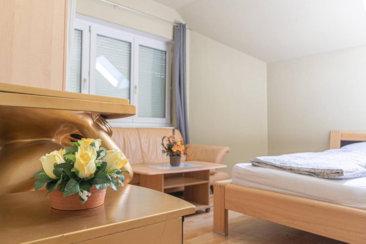 Comfortable Rooms In A Beautiful House Gd Wien Exterior foto