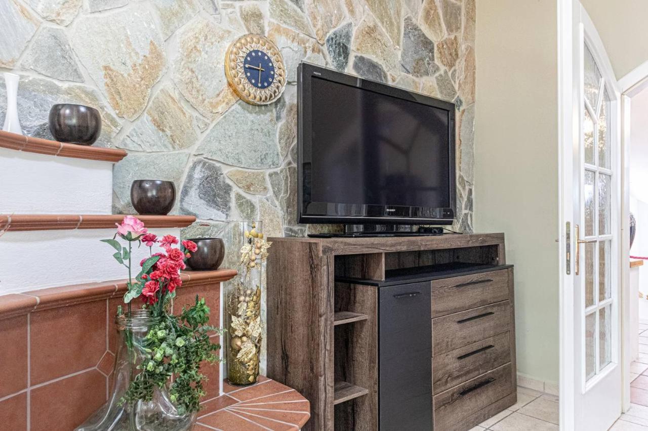 Comfortable Rooms In A Beautiful House Gd Wien Exterior foto