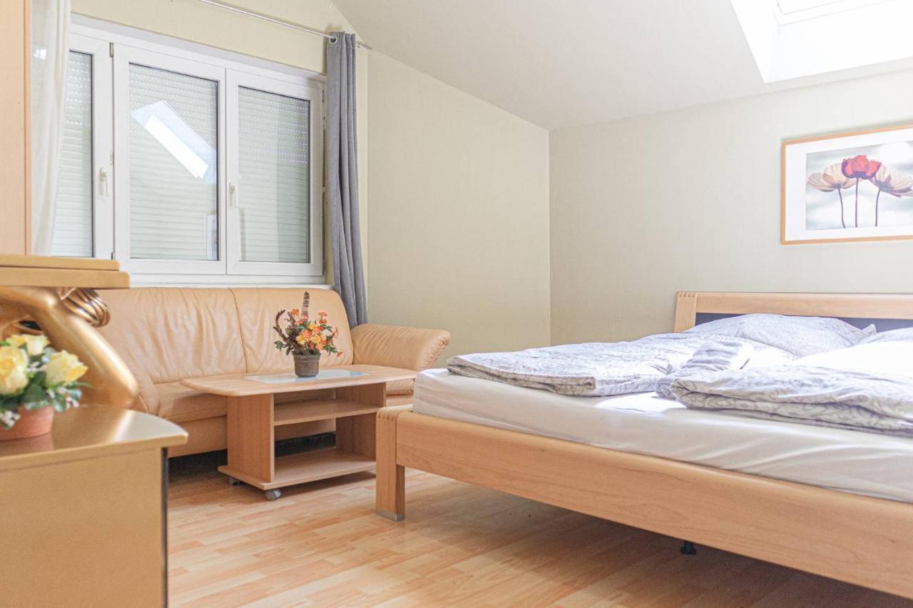 Comfortable Rooms In A Beautiful House Gd Wien Exterior foto