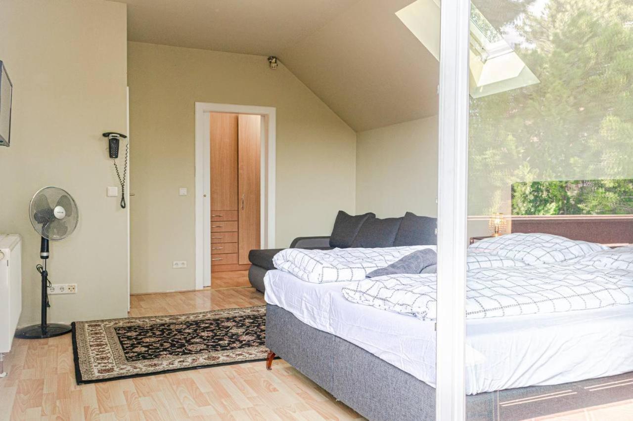 Comfortable Rooms In A Beautiful House Gd Wien Exterior foto